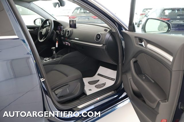AUDI A3 usata, con Specchietti laterali elettrici