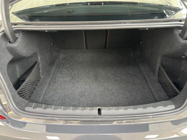 BMW 320 usata, con Controllo automatico clima