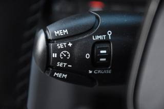 PEUGEOT 208 usata, con Luci diurne LED