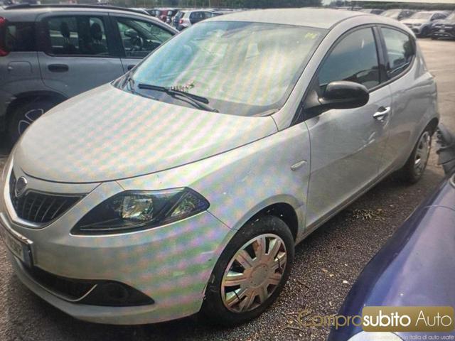 LANCIA Ypsilon usata, con ABS