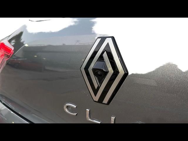 RENAULT Clio usata, con Fari LED