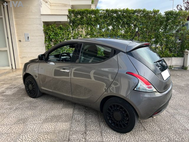 LANCIA Ypsilon usata 9