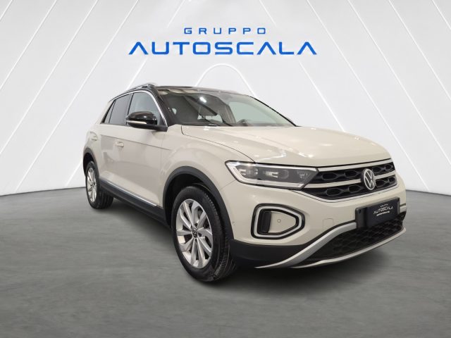 VOLKSWAGEN T-Roc usata, con Alzacristalli elettrici