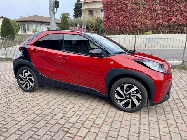 TOYOTA Aygo X usata, con Airbag laterali