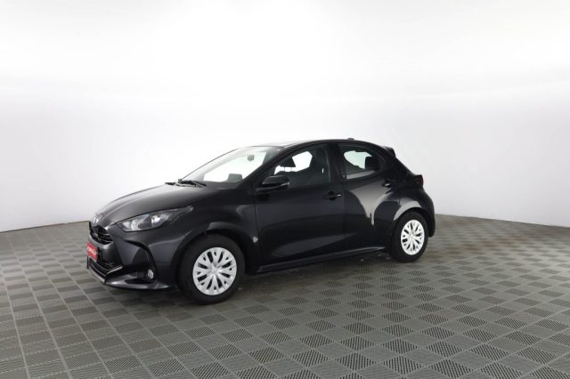 TOYOTA Yaris usata 3