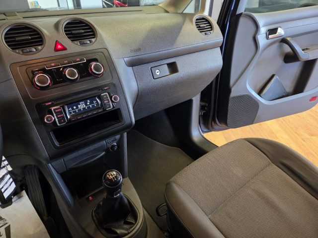 VOLKSWAGEN Caddy usata, con Servosterzo