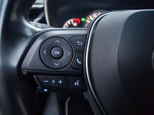 TOYOTA Corolla usata, con Luci diurne LED