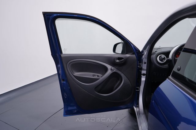 SMART ForFour usata, con Controllo automatico clima