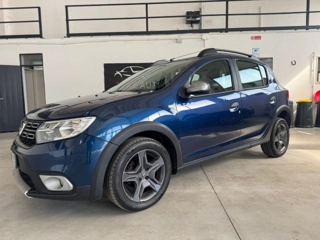 DACIA Sandero usata, con Autoradio