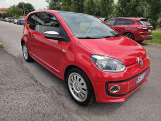 VOLKSWAGEN up! usata, con Autoradio