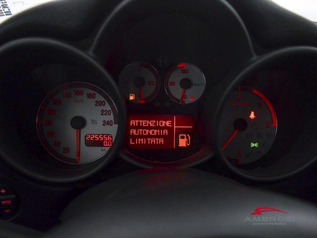 ALFA ROMEO GT usata 12