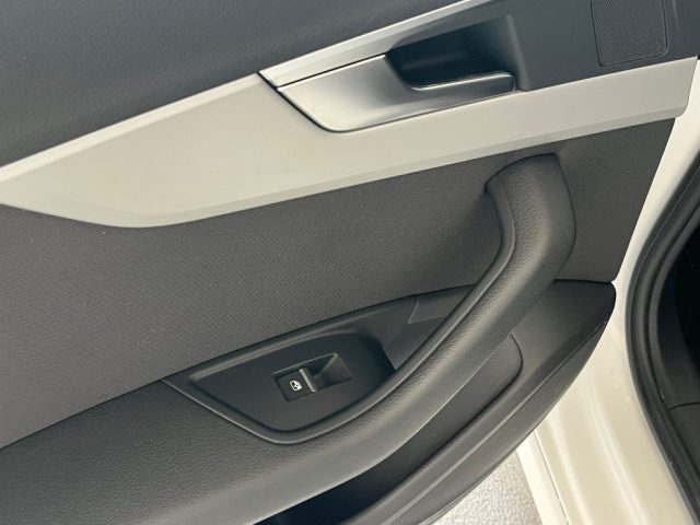AUDI A4 usata, con Servosterzo