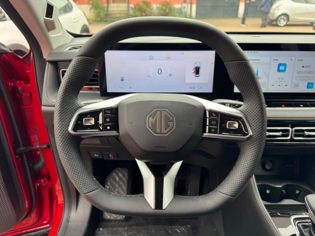 MG HS usata, con Boardcomputer