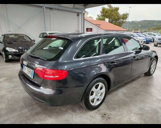 AUDI A4 usata, con Autoradio