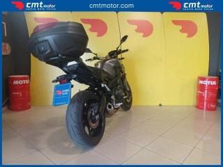 YAMAHA MT-09 usata 9