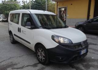 FIAT Doblo usata, con Sedile posteriore sdoppiato