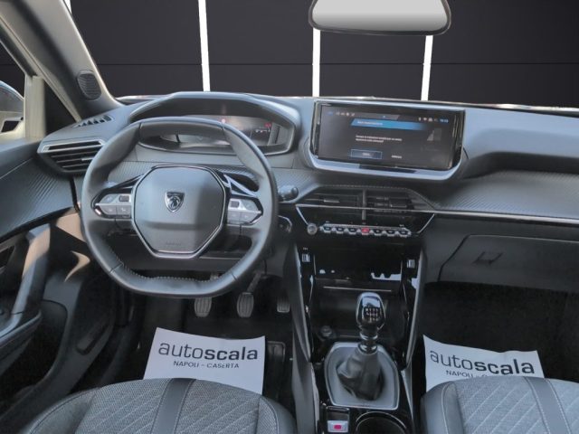 PEUGEOT 2008 usata, con USB