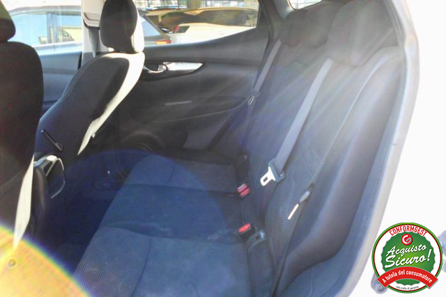 NISSAN Qashqai usata, con Climatizzatore