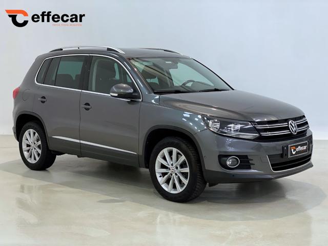 VOLKSWAGEN Tiguan usata, con Airbag laterali