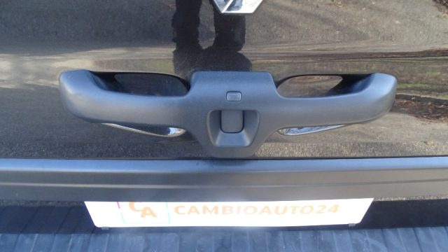 RENAULT Trafic usata 46