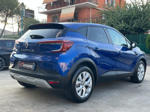 RENAULT Captur usata, con Autoradio