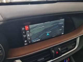 ALFA ROMEO Stelvio usata, con Controllo automatico clima