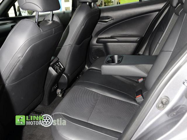 LEXUS UX Full Electric usata 38
