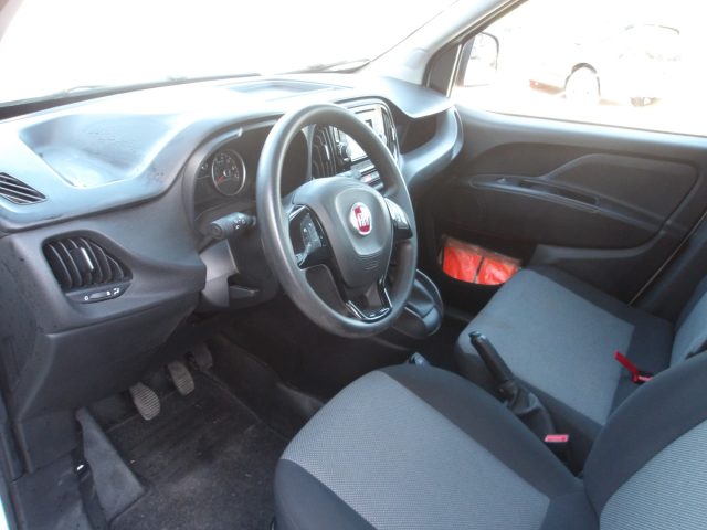 FIAT Doblo usata, con Gancio traino