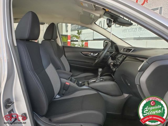 NISSAN Qashqai usata, con Lettore CD