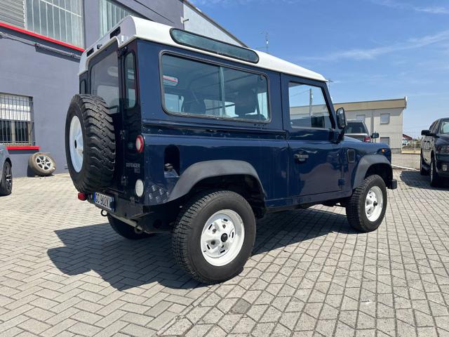 LAND ROVER Defender usata 3