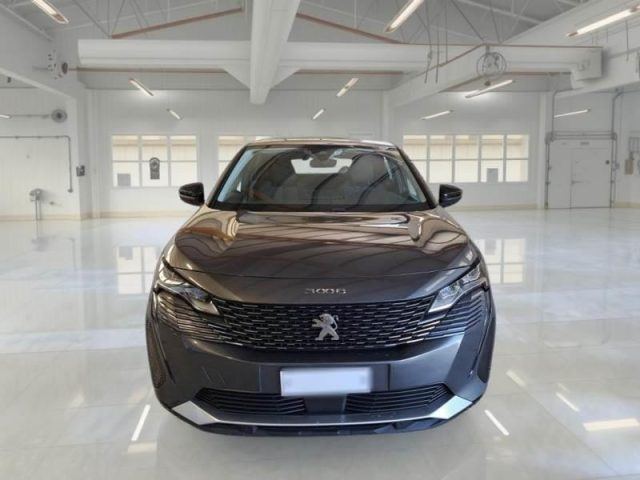 PEUGEOT 3008 usata, con Cerchi in lega