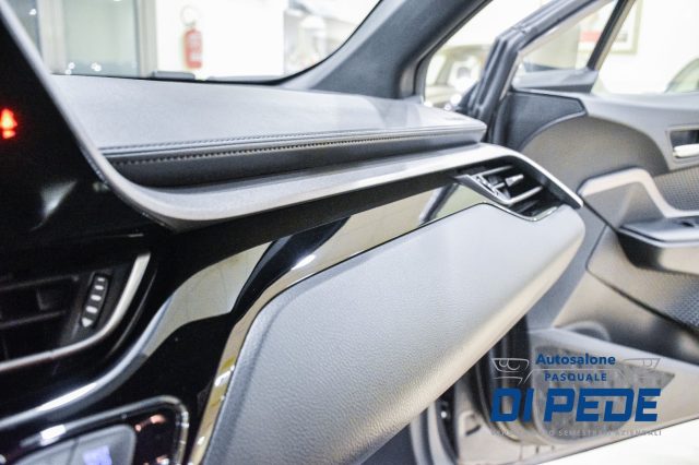 TOYOTA C-HR usata, con Touch screen