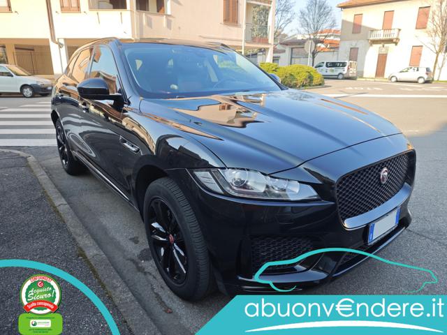 JAGUAR F-Pace usata, con Boardcomputer