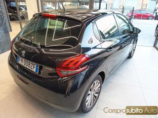 PEUGEOT 208 usata, con Airbag Passeggero