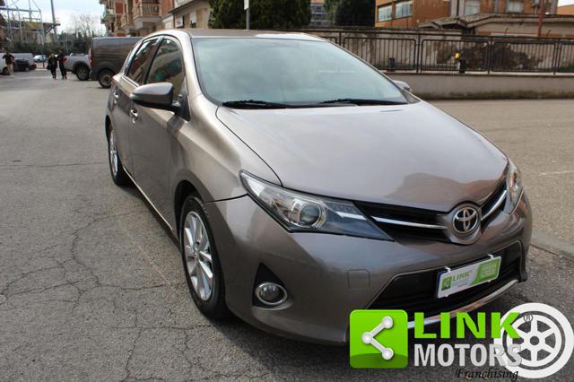 TOYOTA Auris usata, con Airbag laterali