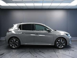 PEUGEOT 208 usata, con Autoradio