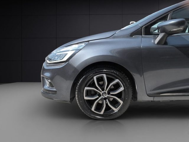 RENAULT Clio usata, con Controllo trazione