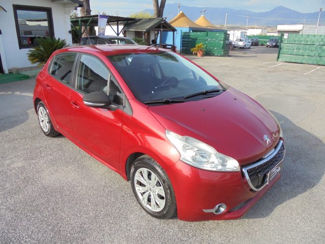 PEUGEOT 208 usata, con Specchietti laterali elettrici