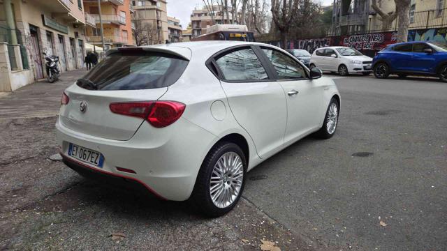 ALFA ROMEO Giulietta usata, con Alzacristalli elettrici