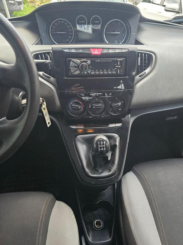 LANCIA Ypsilon usata 10