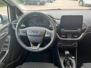 FORD Fiesta usata, con Autoradio