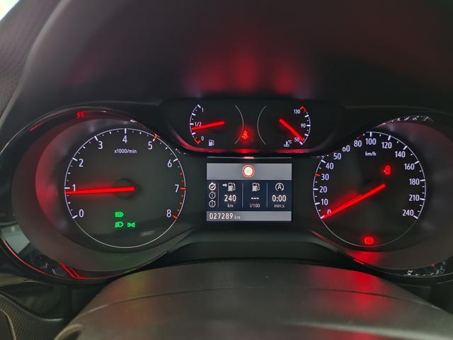 OPEL Corsa usata, con Controllo automatico clima