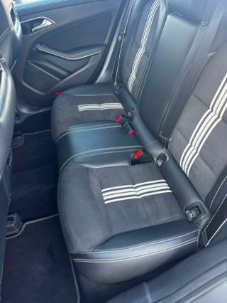 MERCEDES-BENZ CLA 200 usata, con Controllo trazione
