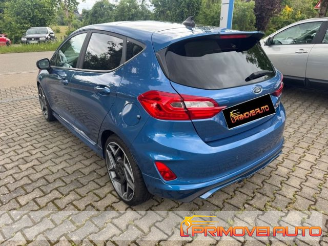 FORD Fiesta usata, con ESP