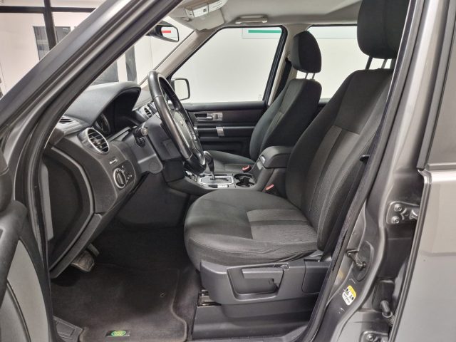 LAND ROVER Discovery usata, con Controllo trazione