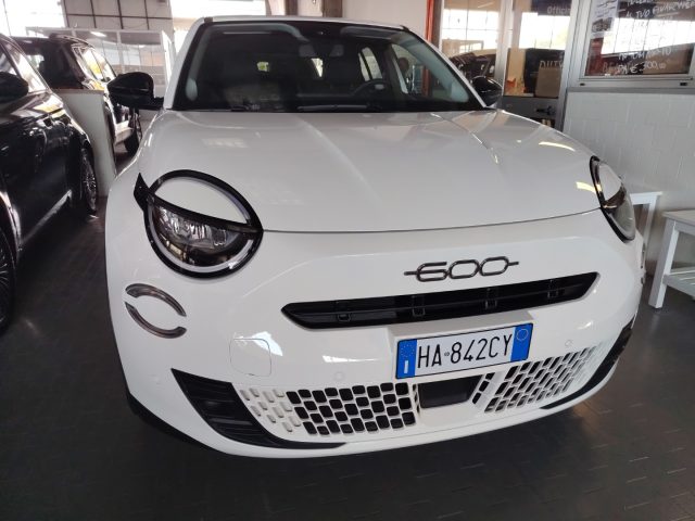 FIAT 600e usata, con Cerchi in lega