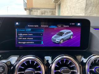 MERCEDES-BENZ GLA 200 usata, con Vetri oscurati