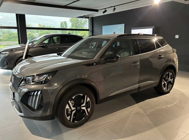 PEUGEOT 2008 usata, con Airbag laterali