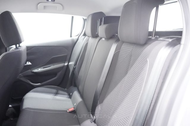 PEUGEOT 308 usata, con Autoradio digitale