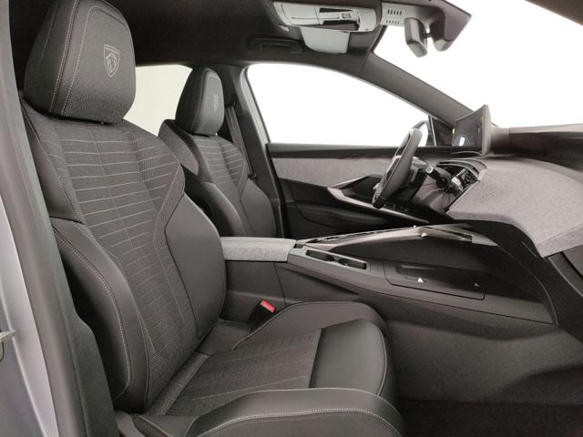 PEUGEOT 3008 usata, con Fari LED